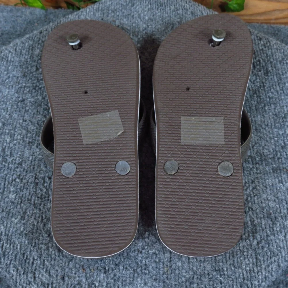 Free Waters Tommy Mens Flip Flop Sandals Size 9 Beach Pool California Brown